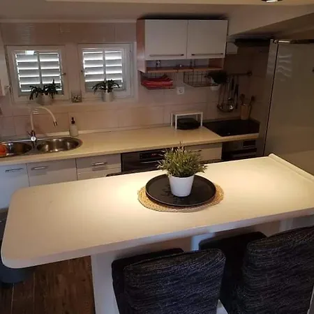 Silvija Apartment *